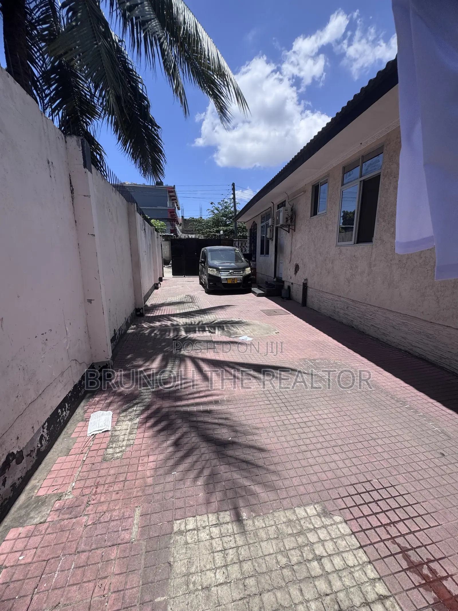 3bdrm House in Kijitonyama for sale