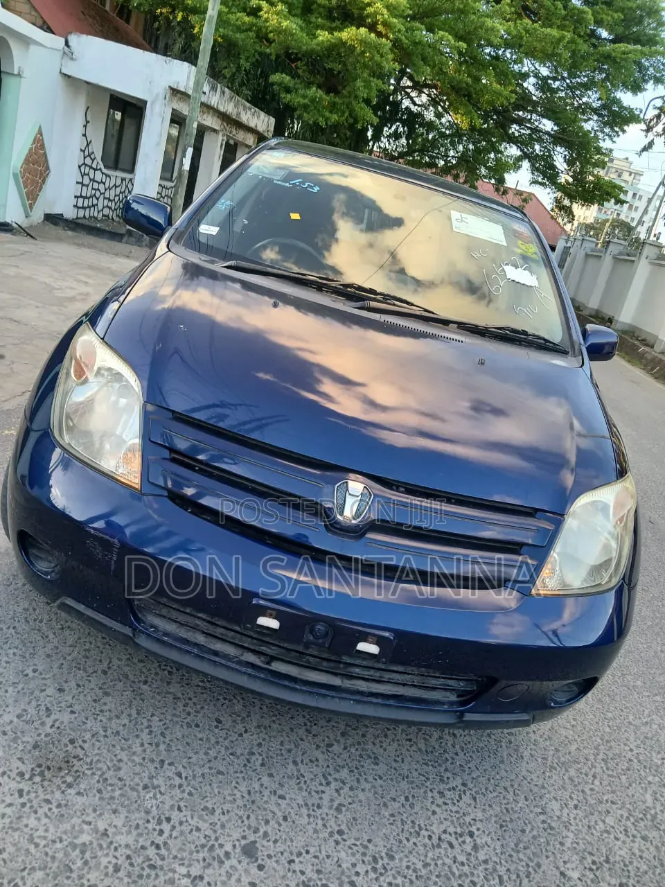 Toyota IST 2004 Blue