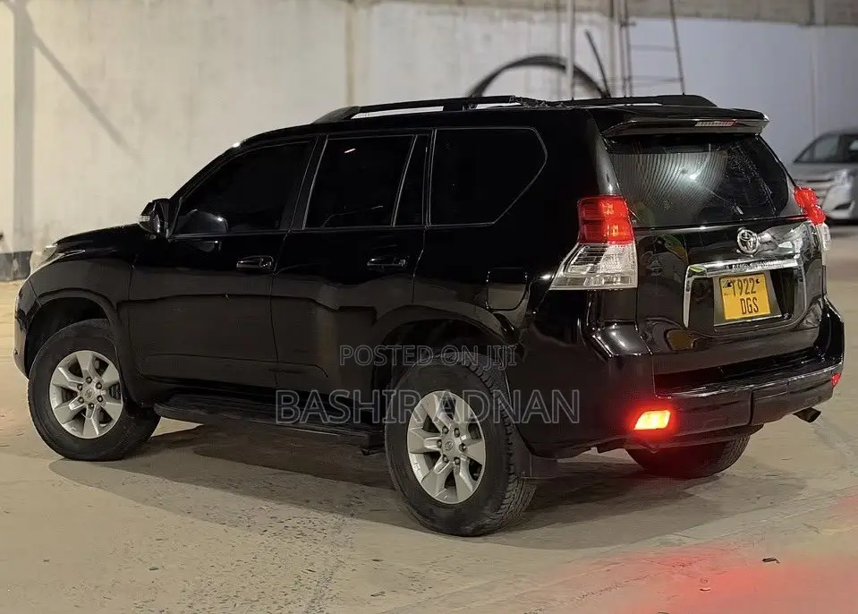 Toyota Land Cruiser Prado 3.0 TD 2010 Black