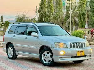 Toyota Kluger 2006 Silver