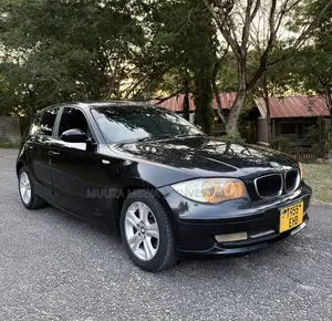 BMW 1 Series 2010 Black