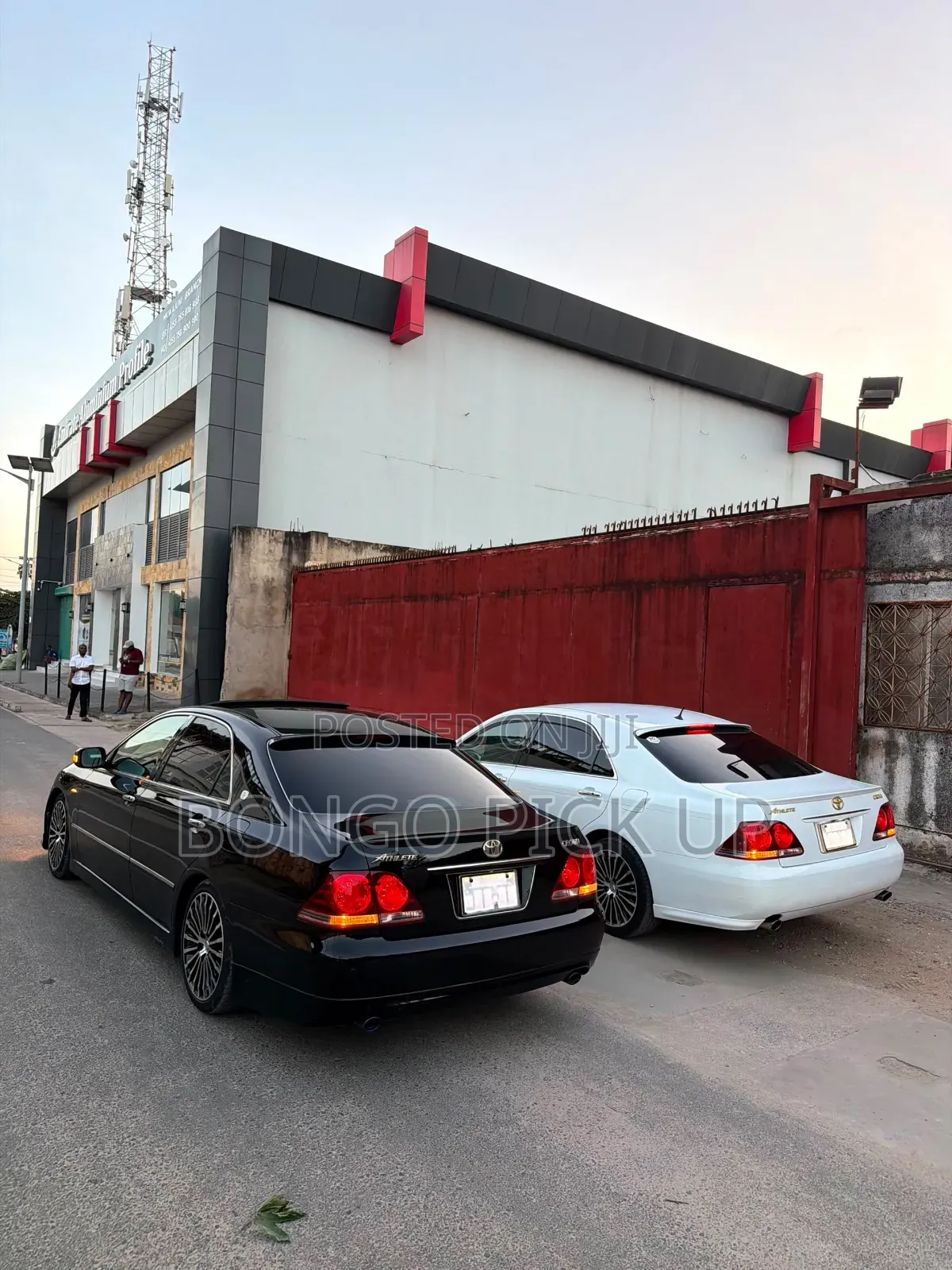 Toyota Crown Royale 2005 White
