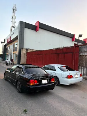 Toyota Crown Royale 2005 White