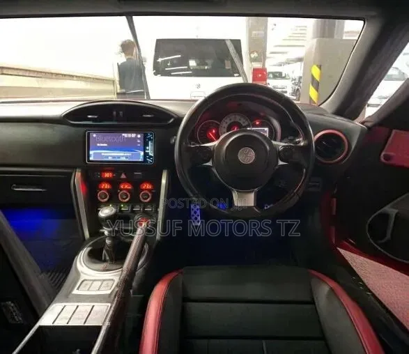 Toyota GT86 GT 2017 Red