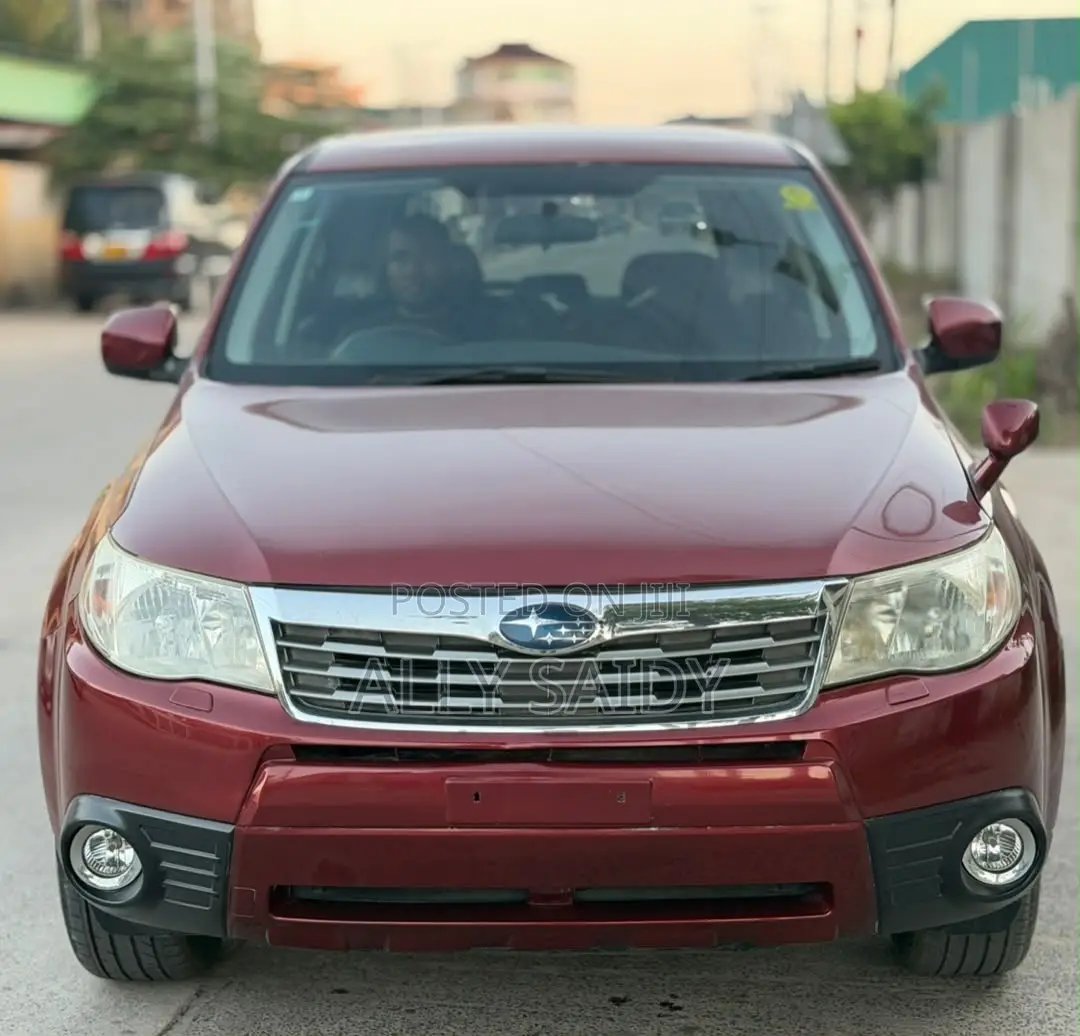Subaru Forester 2.0D X 2009 Maroon