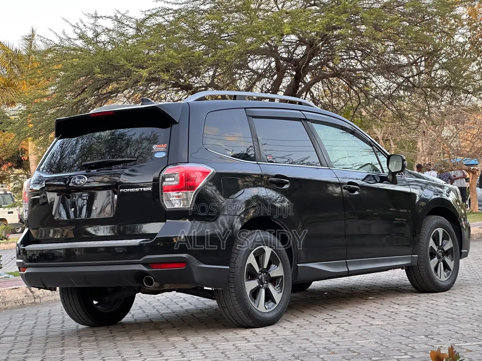Subaru Forester 2.0XT Premium AWD 2016 Black