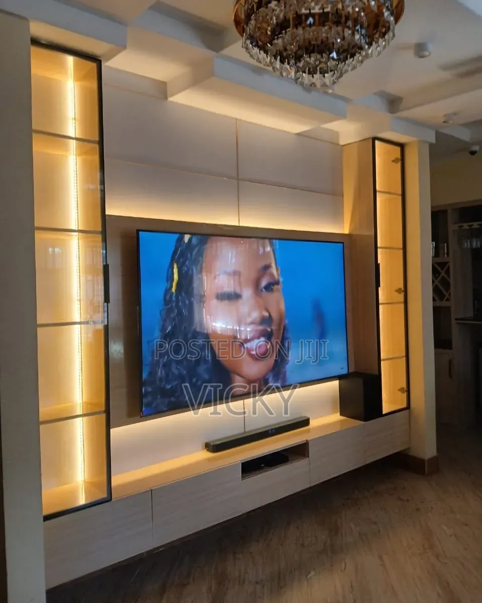 Luxury TV Unit Wall Kwa 1.8m Na Kuendelea