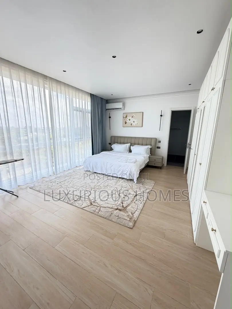 Furnished 4bdrm Penthouse in Masaki for rent