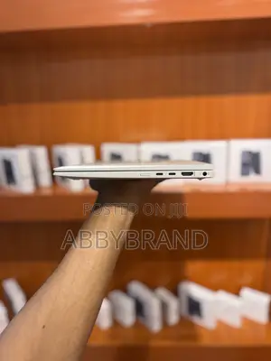 Laptop HP EliteBook 830 G8 16GB Intel Core i5 SSD 256GB