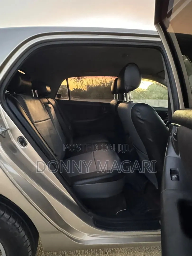 Toyota Allex 2003 Silver