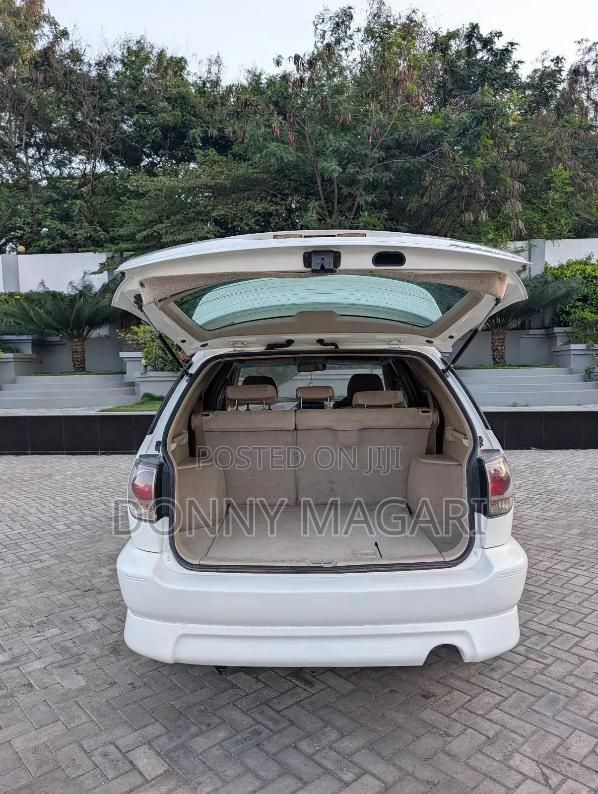 Toyota Harrier 2003 White