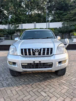 Toyota Land Cruiser Prado 2006 Silver