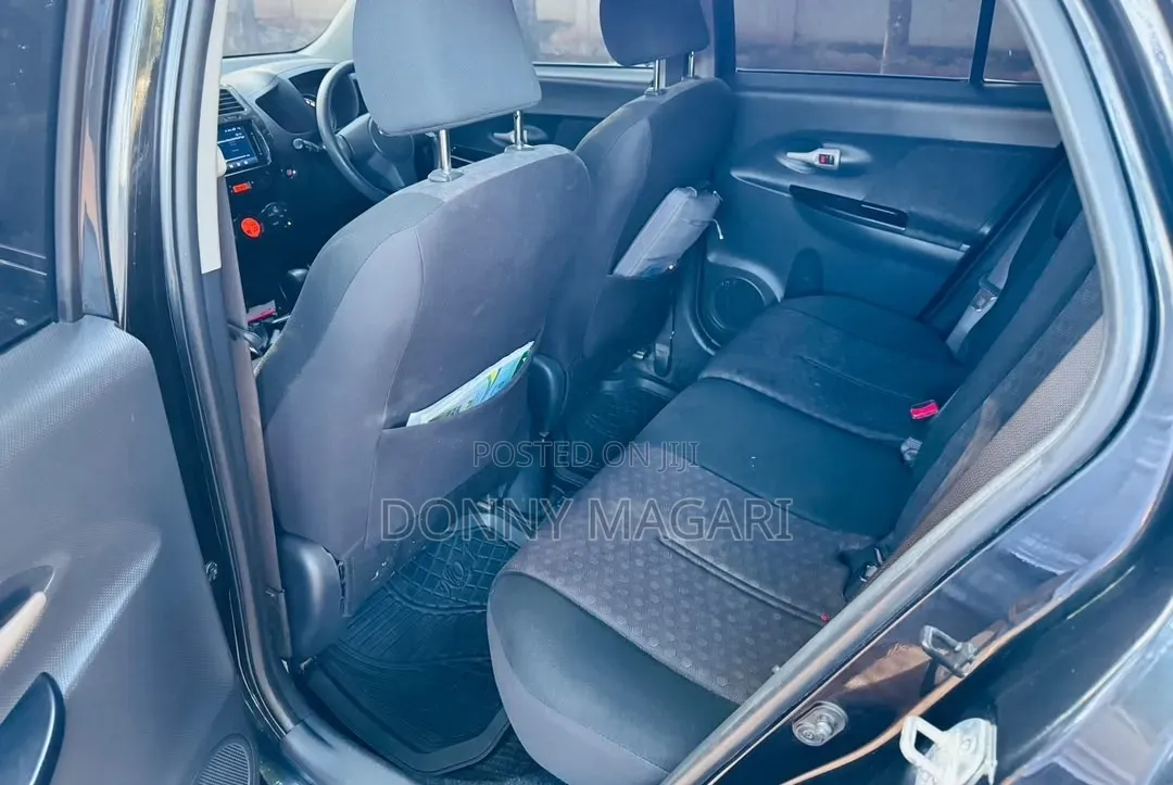 Toyota IST 2012 Black