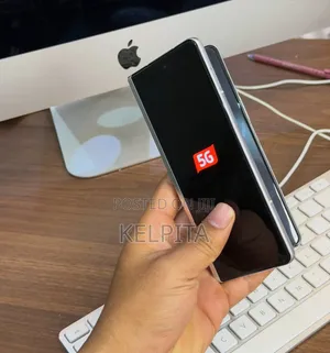 New Samsung Galaxy Z Fold4 256 GB