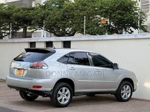 Toyota Harrier 2004 Silver