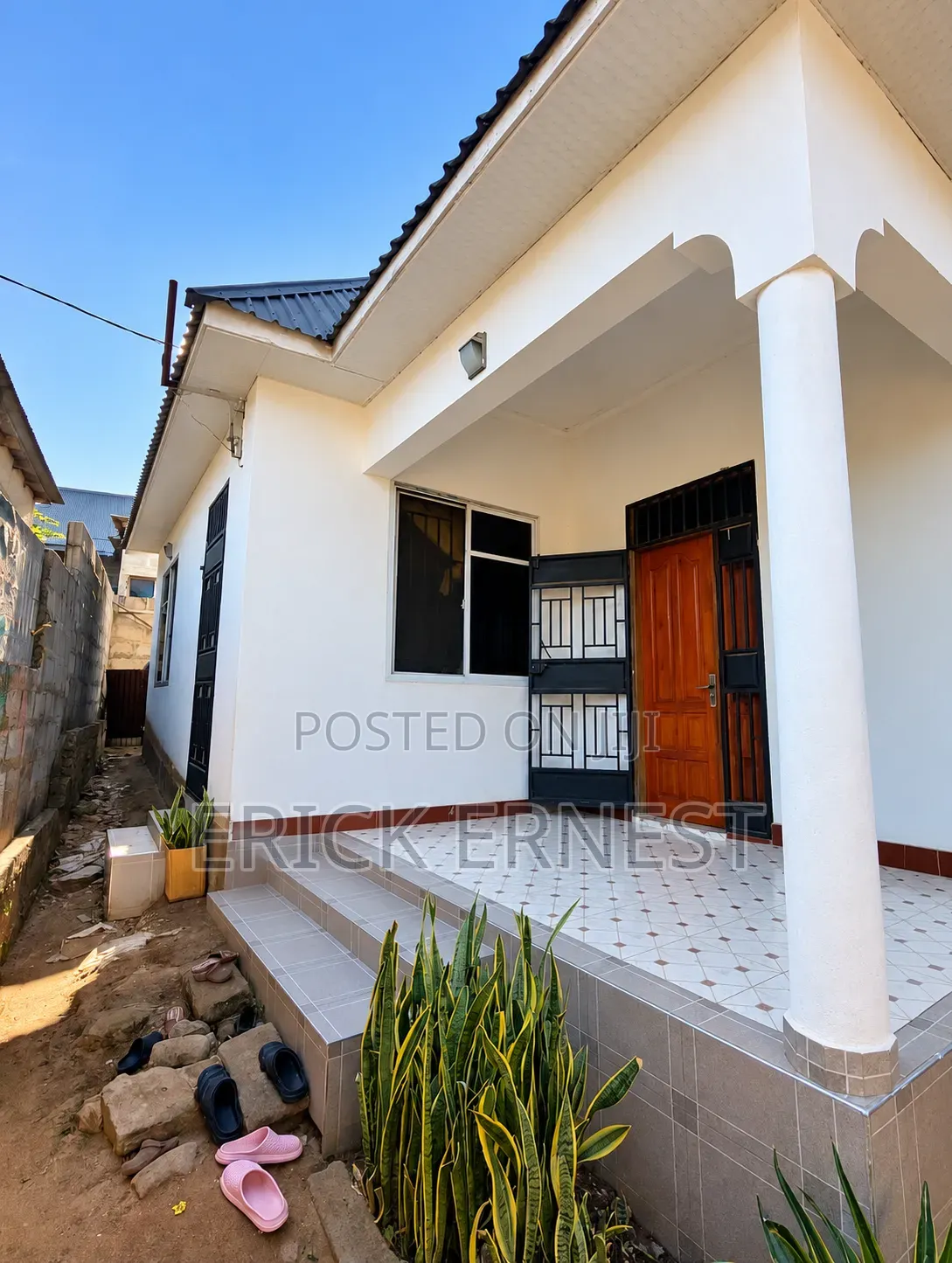 3bdrm House in Msumi, Mbezi for sale