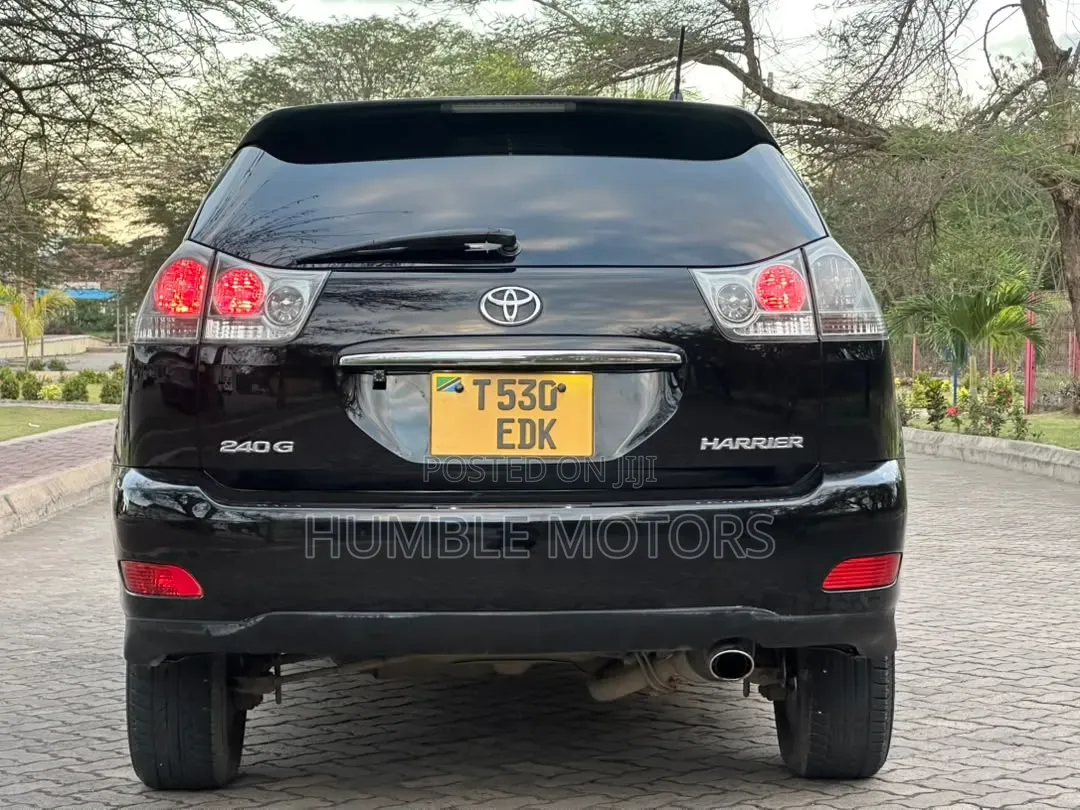 Toyota Harrier 2006 Black