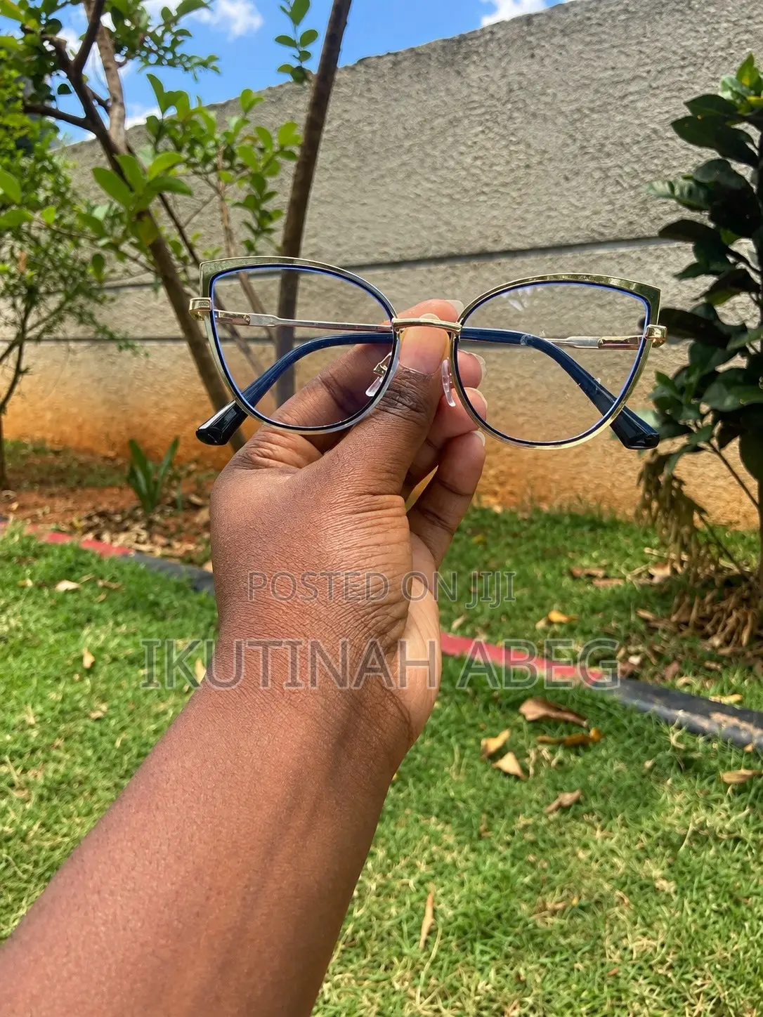 Miwani Ya Urembo Na Frame Za Miwani Ya Macho