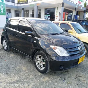 Toyota IST 2004 Black