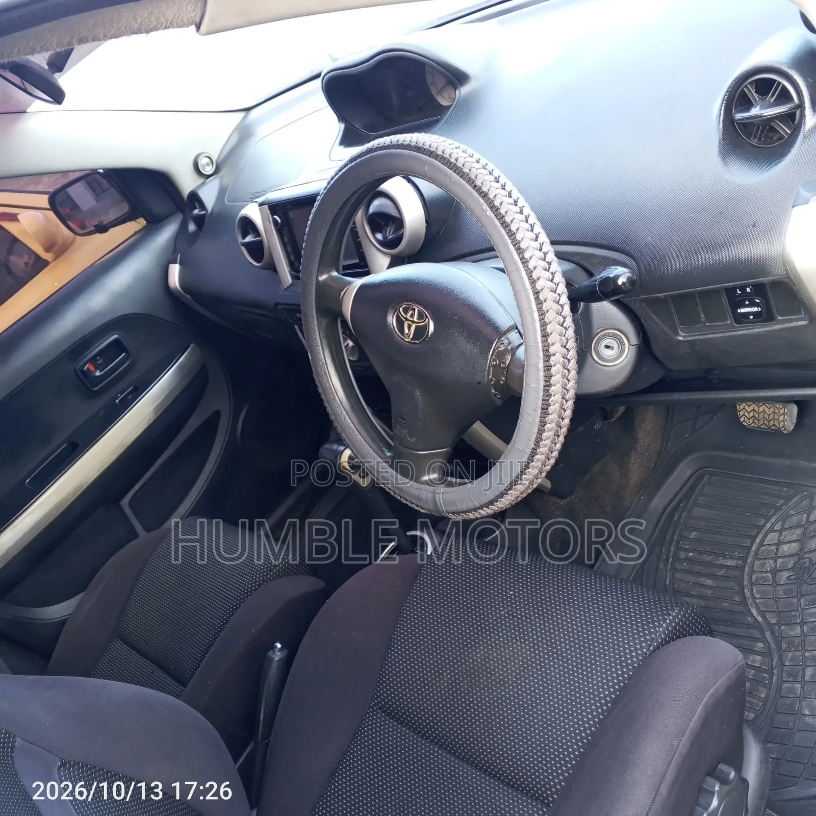 Toyota IST 2004 Black