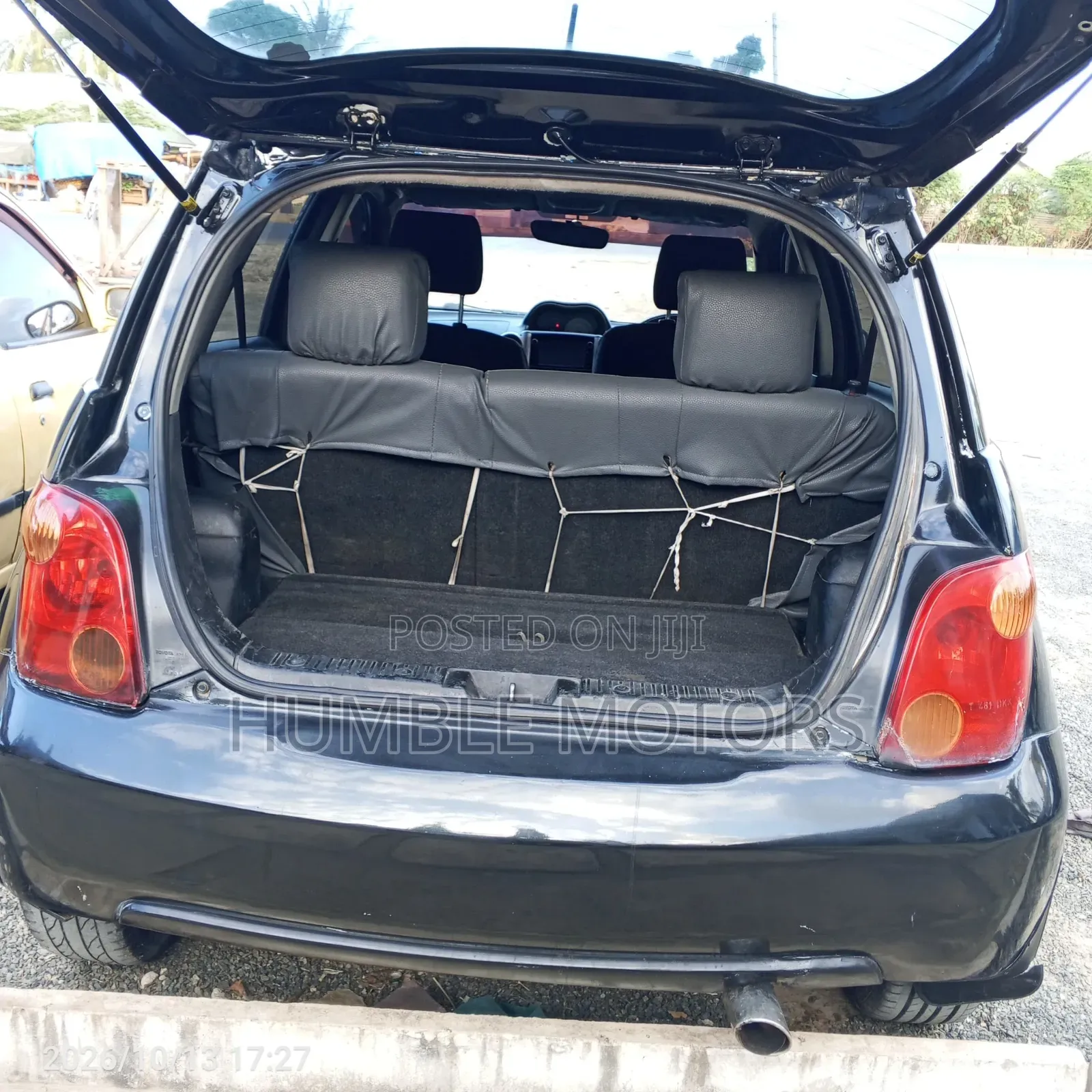 Toyota IST 2004 Black