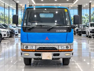 Mistubishi Canter