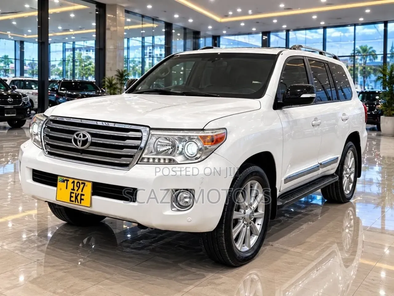 Toyota Land Cruiser 2015 White