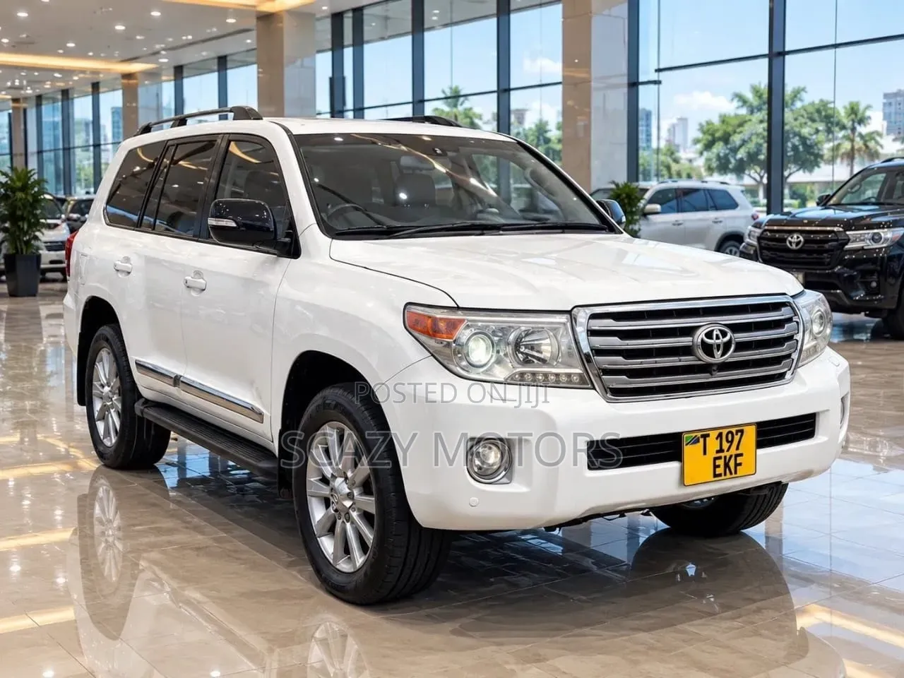 Toyota Land Cruiser 2015 White