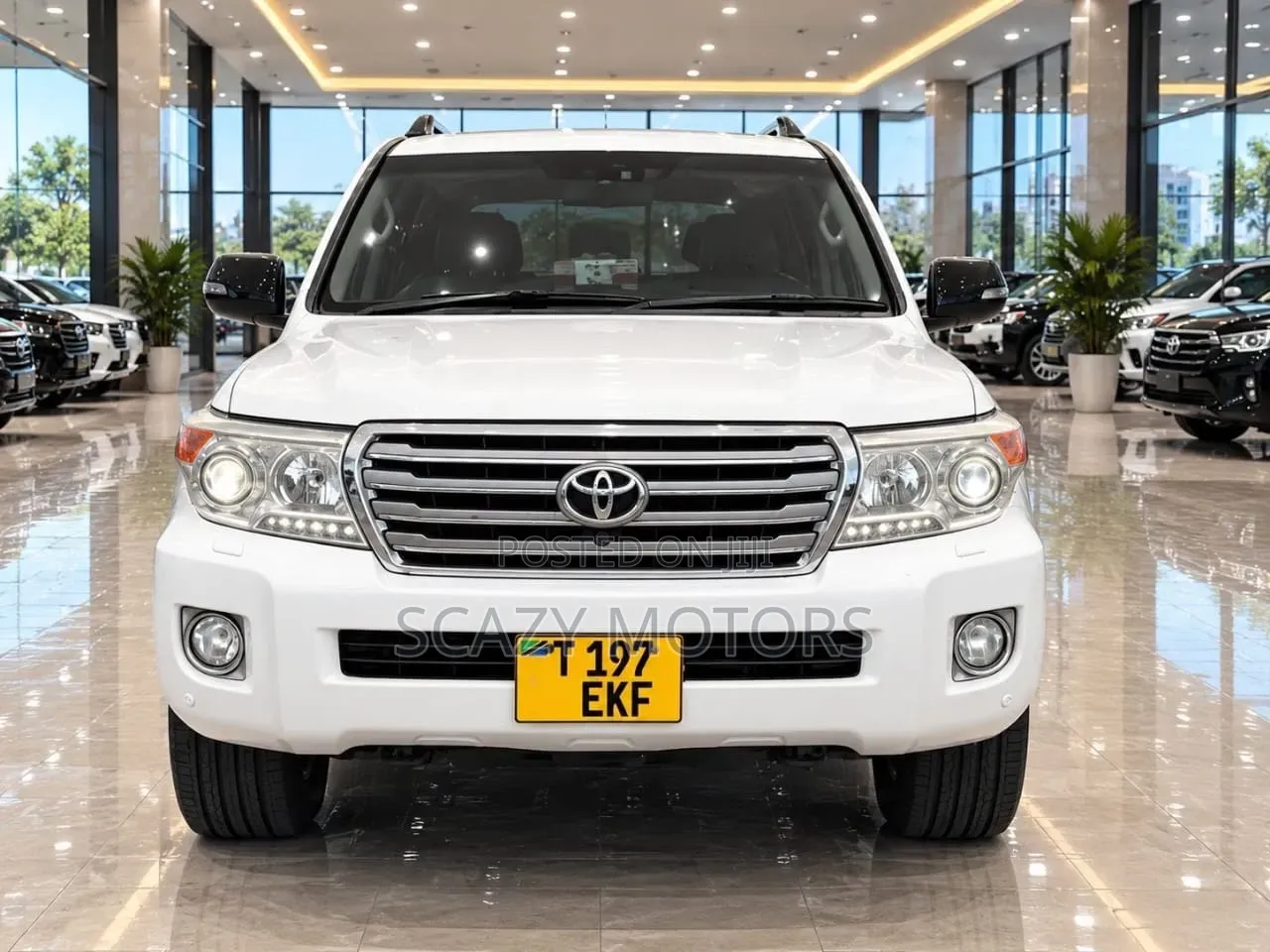 Toyota Land Cruiser 2015 White