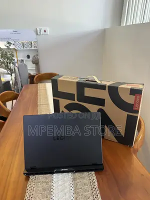 New Laptop Lenovo Legion 5i 32GB Intel Core Ultra 9 SSD 1T