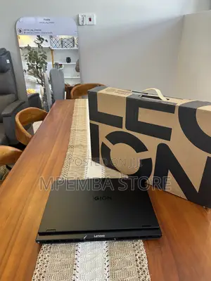 New Laptop Lenovo Legion 5i 32GB Intel Core Ultra 9 SSD 1T