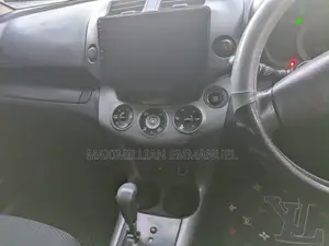 Toyota RAV4 2005 White