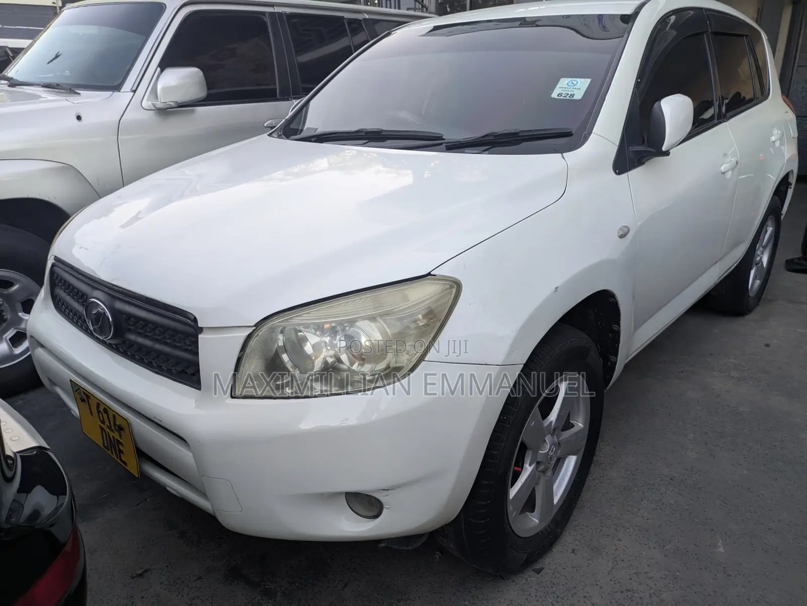 Toyota RAV4 2005 White