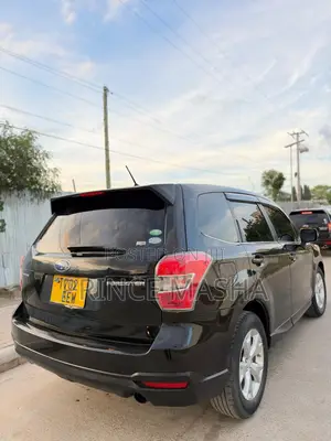 Subaru Forester 2014 Black