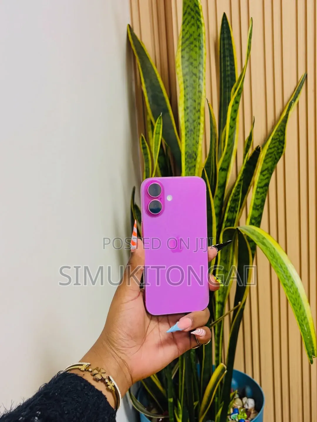 New Apple iPhone 16 128 GB Pink