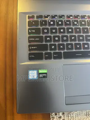 Laptop MSI GP75 Leopard 16GB Intel Core i7 SSD 512GB