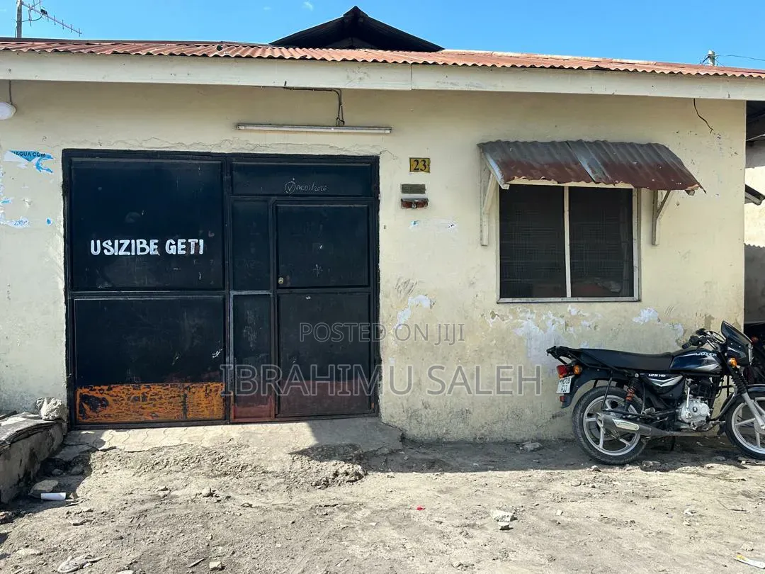 Furnished 5bdrm House in Mwananyamala for sale