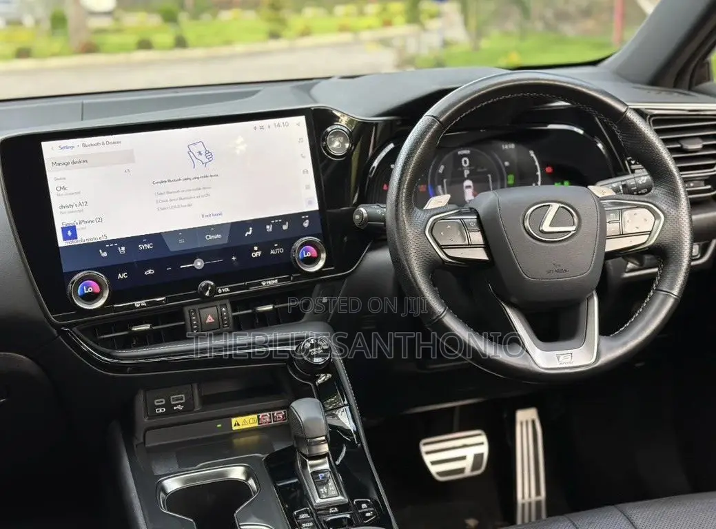 Lexus NX 2022 Black