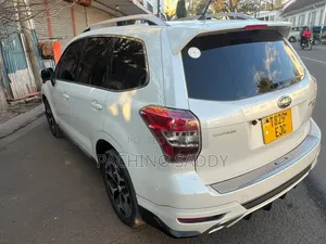 Subaru Forester 2013 Pearl