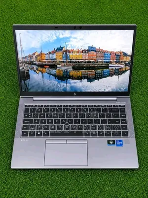Laptop HP ZBook Firefly G8 16GB Intel Core i5 SSD 256GB