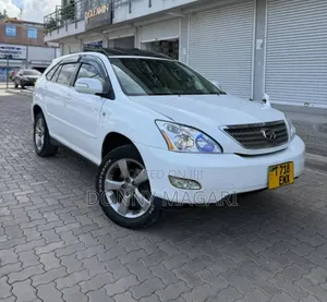 Toyota Harrier 2009 White
