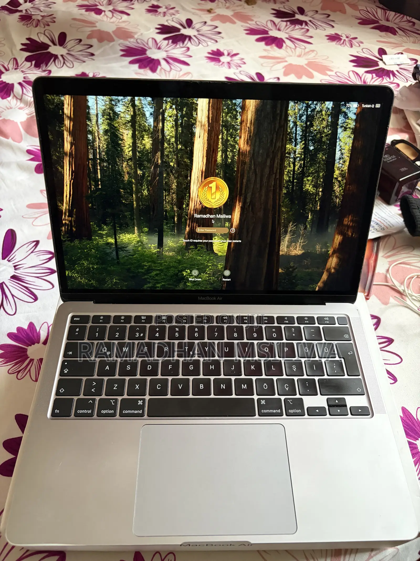 Laptop Apple MacBook Air 2020 8GB Intel Core i3 SSD 256GB