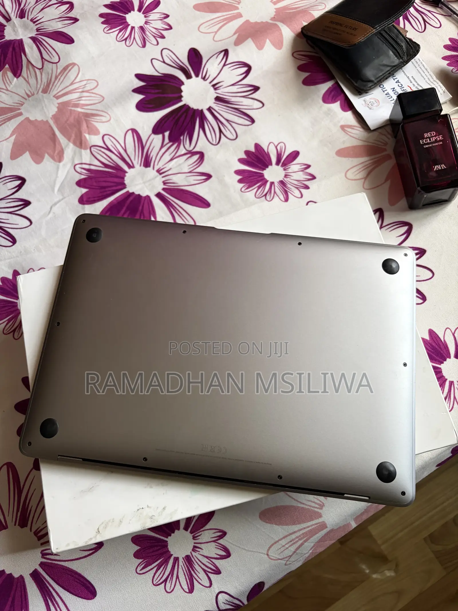 Laptop Apple MacBook Air 2020 8GB Intel Core i3 SSD 256GB