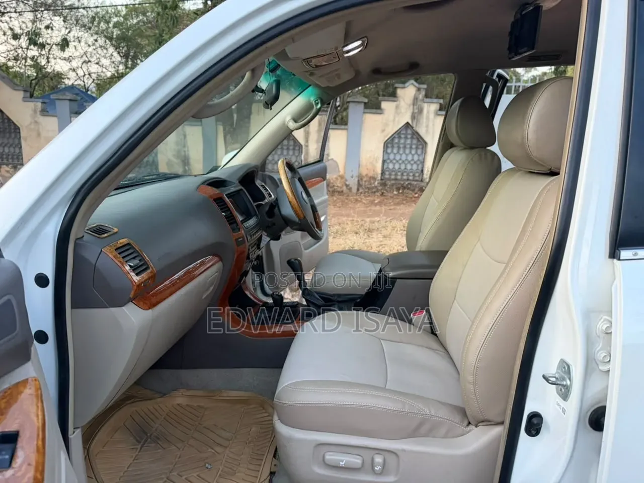 Toyota Land Cruiser Prado 2004 White