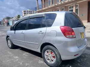 Toyota Corolla Spacio 2003 Silver