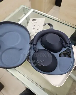 Sony-W1000xm6