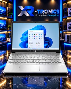 New Laptop HP 15-fd1020ns 8GB Intel Core i3 SSD 512GB