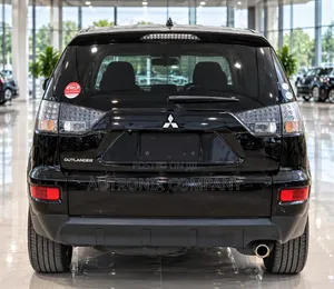 Mitsubishi Outlander 2012 Black