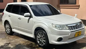 Subaru Forester 2.0D X 2011 White