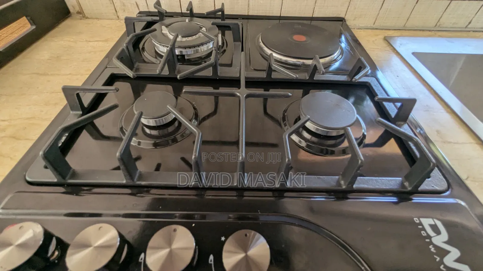Furnished 2bdrm Apartment in Lussh Green Home, Oyster Bay for rent